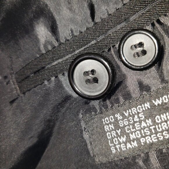 Bendetti Uomo Men's Black 2-Piece Suit with Suspenders, 38R - Picture 10 of 11